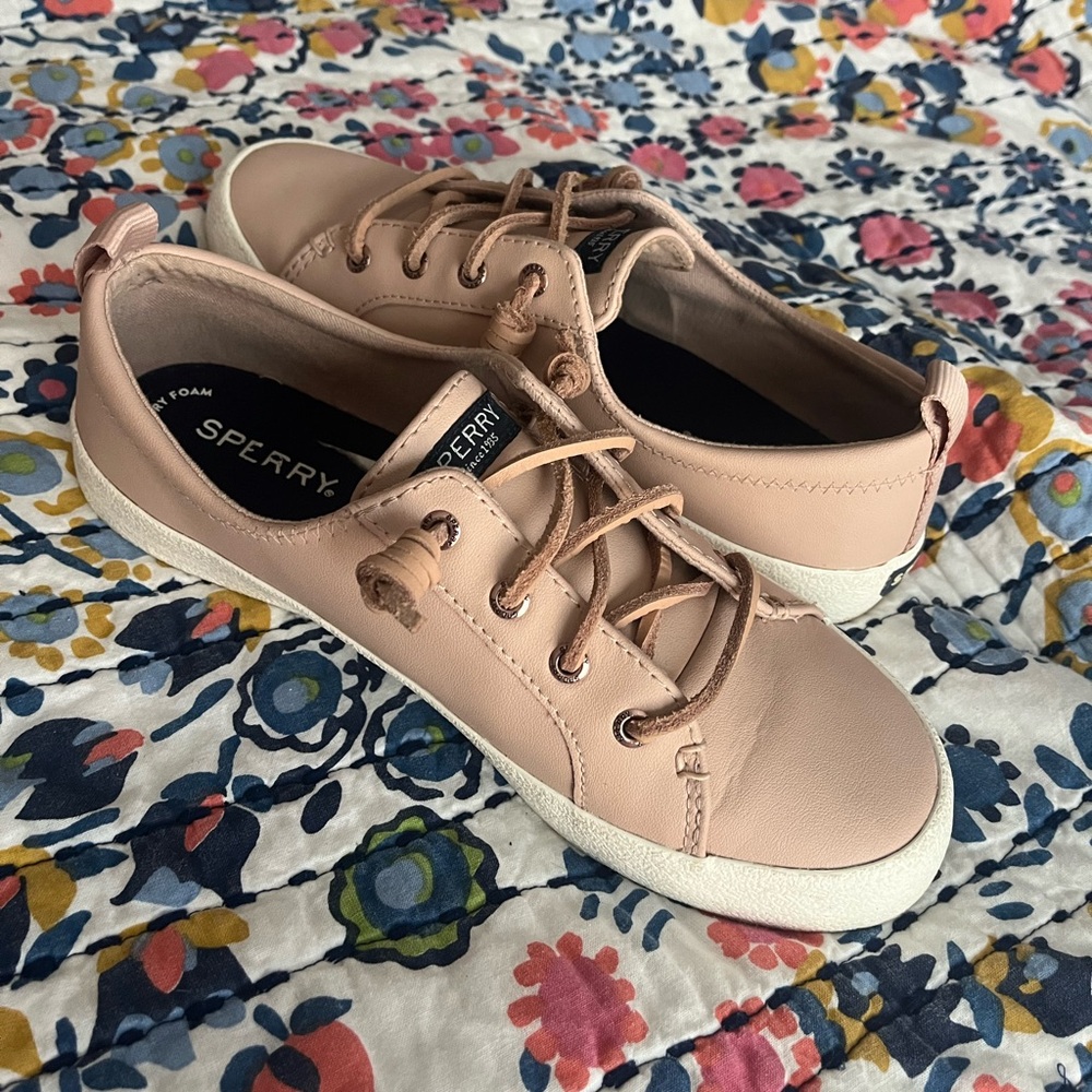 Women Sperrys